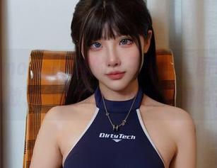 Cat Demon喵崽式的女子高生，图包里是不是放了点暗潮汹涌的粉红冒险？